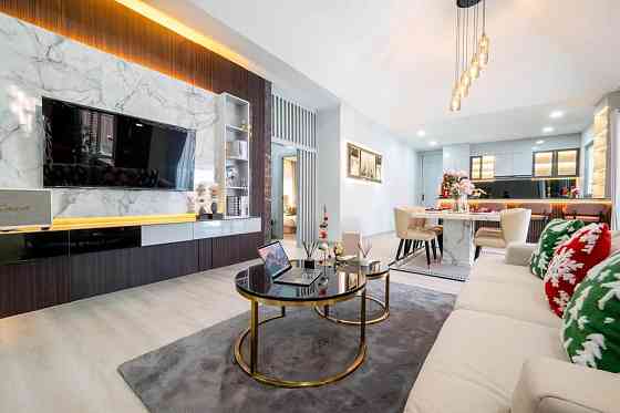 4 Bedroom Pool Villa for Sale in Central Pattaya Pattaya
