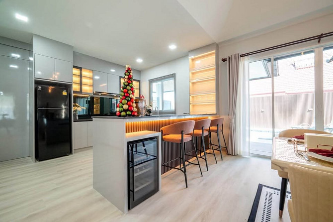 4 Bedroom Pool Villa for Sale in Central Pattaya Pattaya - photo 19