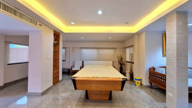 5 Bedroom Pool Villa for Sale with Private Dock Pattaya - photo 9