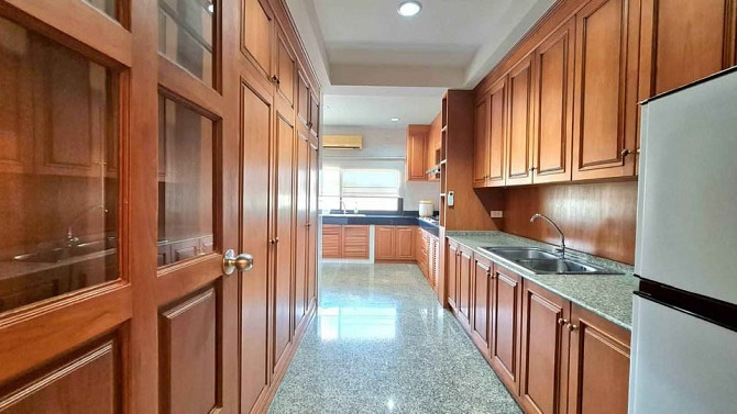 5 Bedroom Pool Villa for Sale with Private Dock Pattaya - photo 11