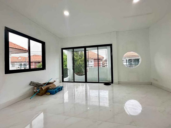 4 Bedroom House for Sale in Phuket Phuket - photo 10