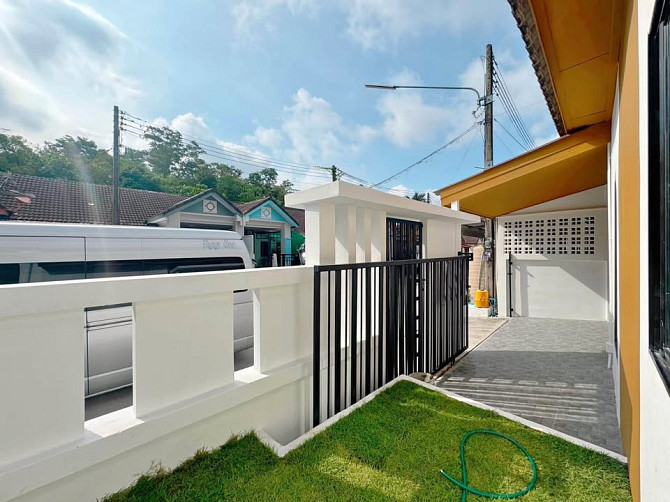 3 Bedroom House for Sale in Sam Kong Phuket - photo 1