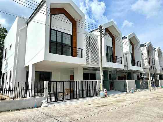 3 Bedroom House for Sale near Phuket Airport Phuket
