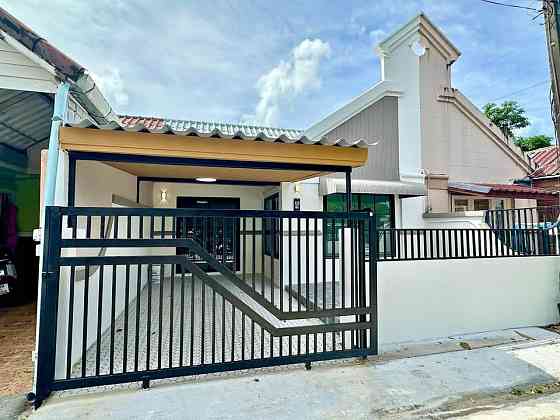 2 Bedroom House for Sale in Rock Garden Phuket Phuket