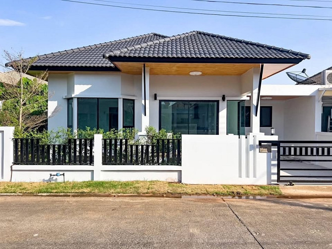3 Bedroom House for Sale in Phuket Phuket - photo 1