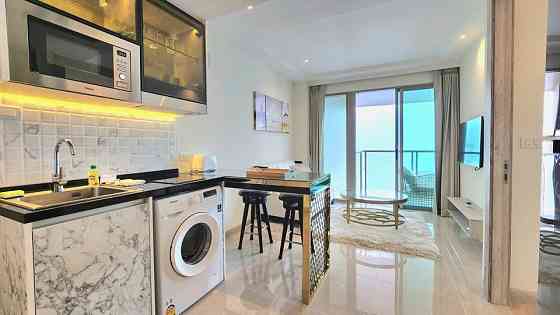 1 Bedroom Condo for Sale with Sea View Pattaya