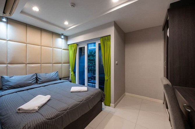 1 Bedroom Condo for Sale in Pratamnak Pattaya - photo 2