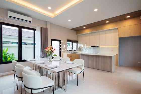 3 Bedroom Pool Villa for Sale in East Pattaya Pattaya