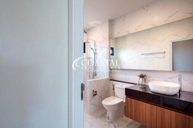 3 Bedroom Pool Villa for Sale in East Pattaya Pattaya - photo 11