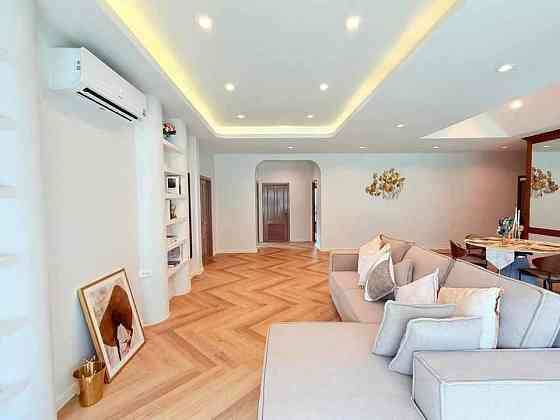 3 Bedroom Modern Thai Villa for Sale in Pattaya Pattaya