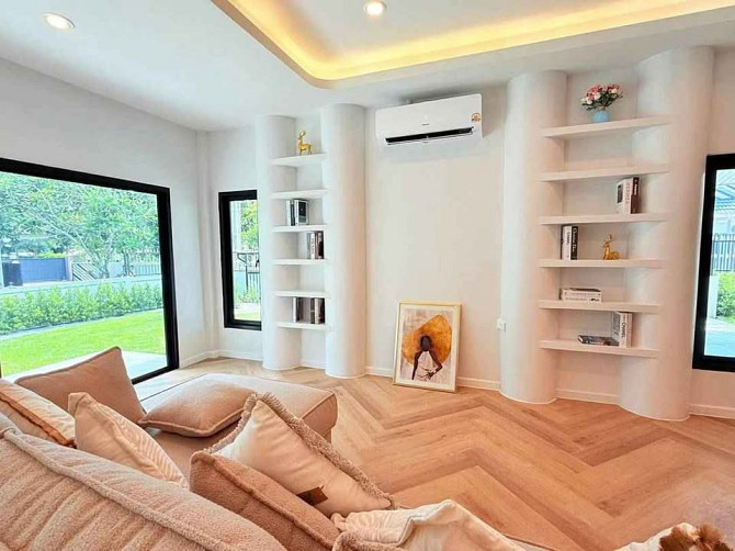 Villa thaïlandaise moderne de 3 chambres à vendre à Pattaya Pattaya - photo 3