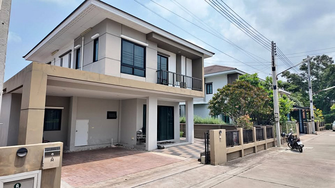 4 Bedroom Pool Villa for Sale near Pattaya Motorway Pattaya - photo 1