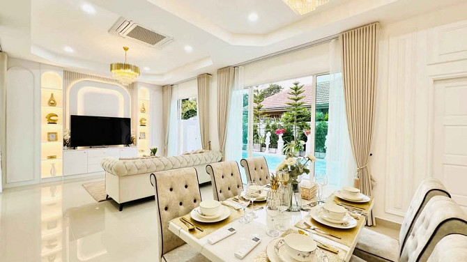 3 Bedroom Pool Villa for Sale in Pattaya Pattaya - photo 2