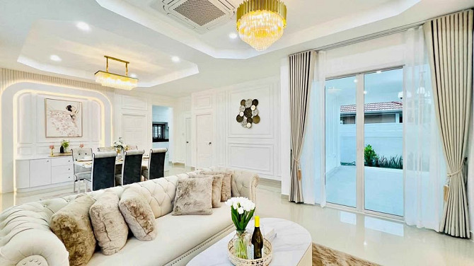 3 Bedroom Pool Villa for Sale in Pattaya Pattaya - photo 1