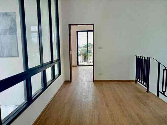 4 Bedroom Pool Villa for Sale in Nongprue Pattaya