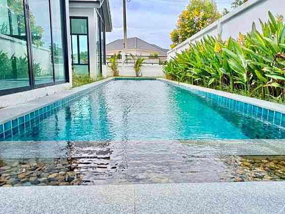 4 Bedroom Pool Villa for Sale in Nongprue Pattaya