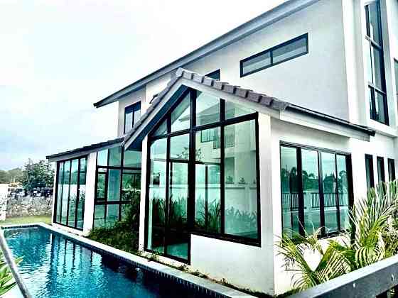 4 Bedroom Pool Villa for Sale in Nongprue Pattaya