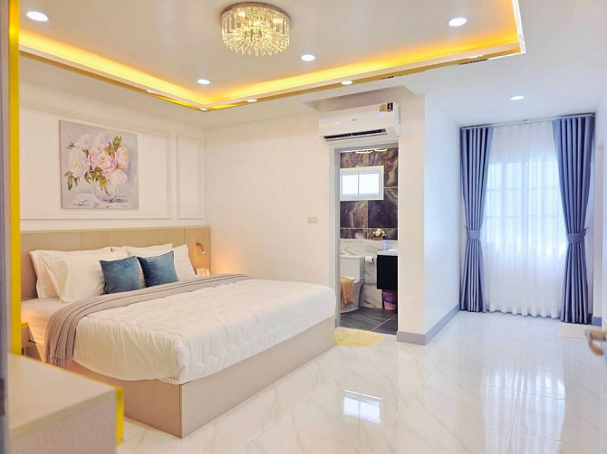 6 Bedroom Pool Villa for Sale in Tung Klom Tan Man Pattaya - photo 9