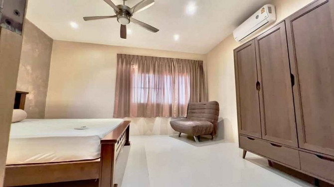 3 Bedroom Pool Villa for Sale in Pattaya Pattaya - photo 8