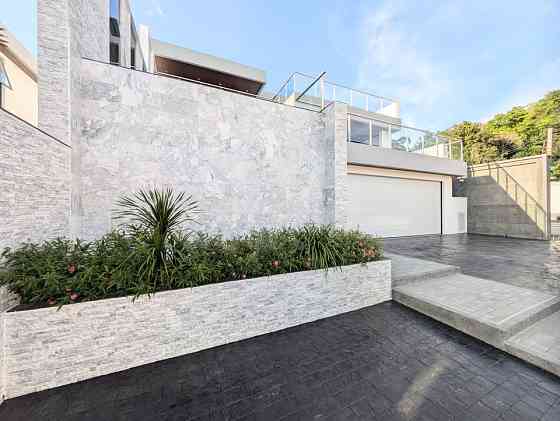 6 Bedroom Pool Villa for Sale in East Pattaya Pattaya