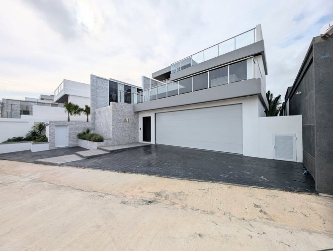 6 Bedroom Pool Villa for Sale in East Pattaya Pattaya - photo 3