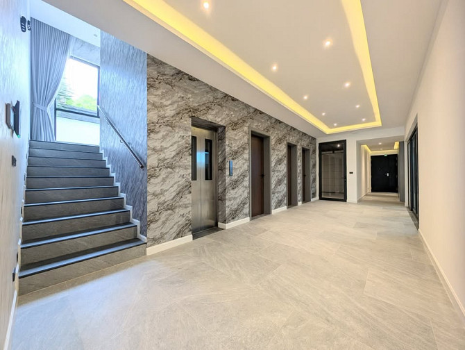 6 Bedroom Pool Villa for Sale in East Pattaya Pattaya - photo 4