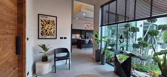 4 Bedroom Luxury Pool Villa for Sale Pattaya