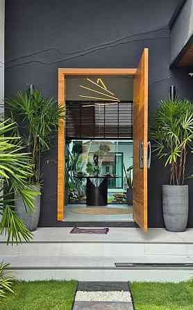4 Bedroom Luxury Pool Villa for Sale Pattaya