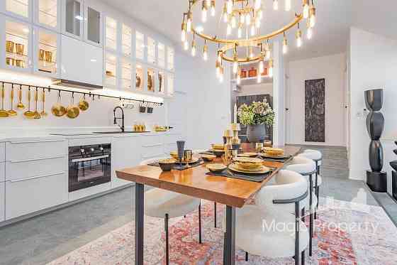 5 Bedroom Pool Villa for Sale in Pattaya Pattaya