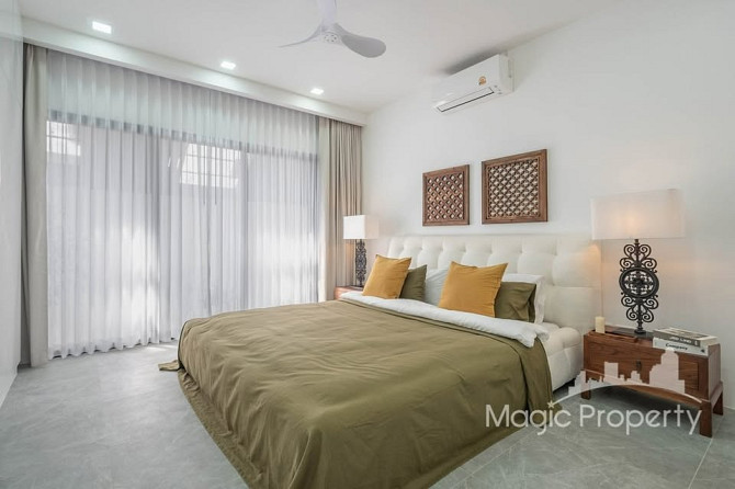 5 Bedroom Pool Villa for Sale in Pattaya Pattaya - photo 7