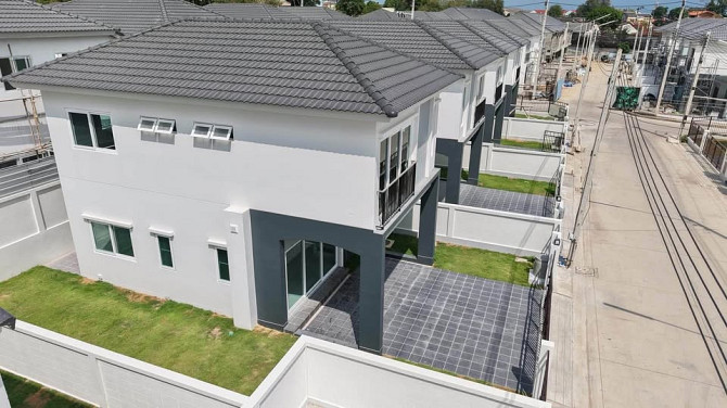 3 Bedroom Twin House for Sale in Phuket Phuket - photo 5