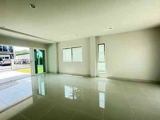 3 Bedroom Townhouse for Sale in Wichit Phuket