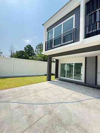 3 Bedroom Townhouse for Sale in Wichit Phuket
