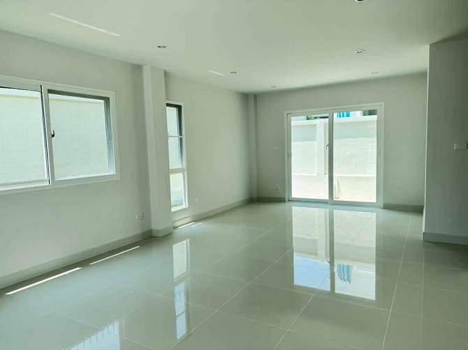 3 Bedroom Townhouse for Sale in Wichit Phuket - photo 10