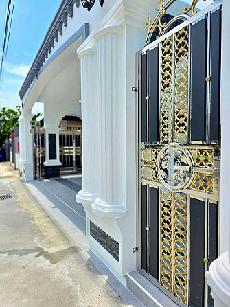 4 Bedroom Pool Villa for Sale in Pattaya Pattaya - photo 17