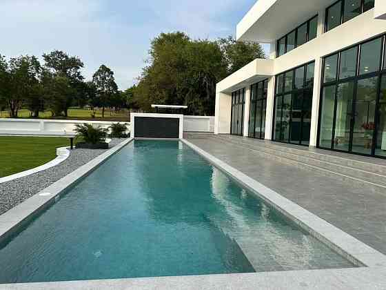 4 Bedroom Pool Villa for Sale on Golf Course Pattaya