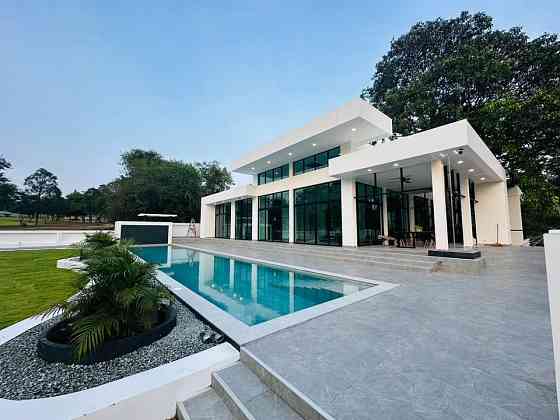 4 Bedroom Pool Villa for Sale on Golf Course Pattaya