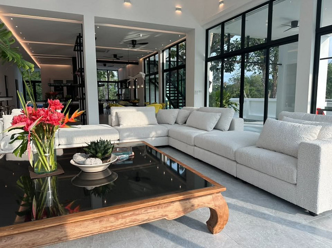 4 Bedroom Pool Villa for Sale on Golf Course Pattaya - photo 20
