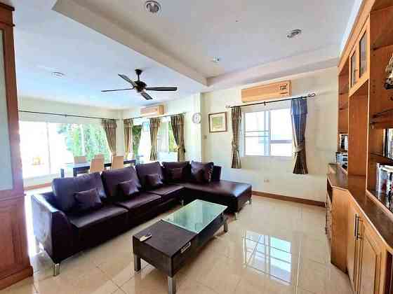 3 Bedroom Pool Villa for Sale in East Pattaya Pattaya