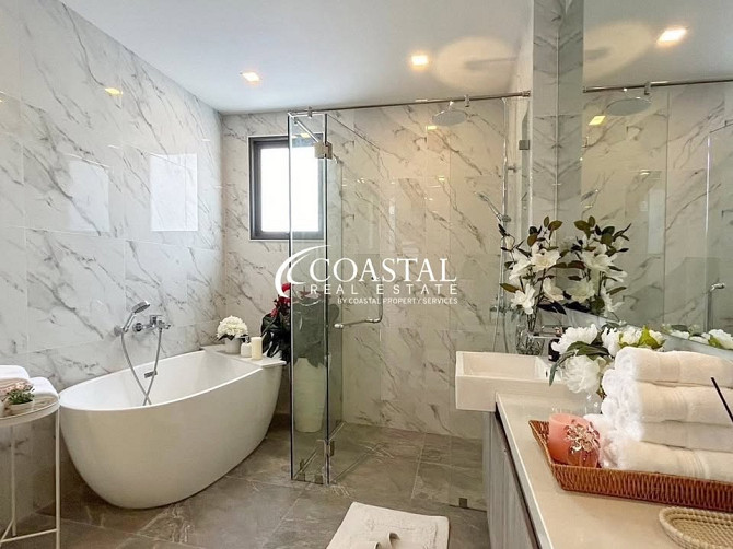 4 Bedroom Pool Villa for Sale in East Pattaya Pattaya - photo 12