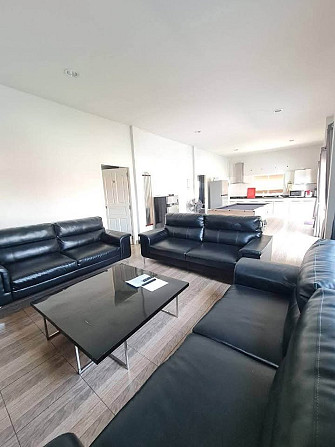 12 Bedroom Pool Villa for Sale, Ready for Daily Business Pattaya - photo 3