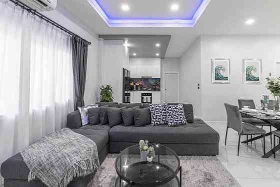 4 Bedroom Pool Villa for Sale in Jomtien Pattaya
