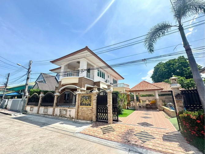 4 Bedroom Pool Villa for Sale in Thappraya Pattaya - photo 18
