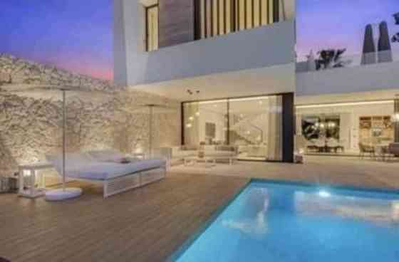 400sqm Land with Custom Villa for Sale Phangan