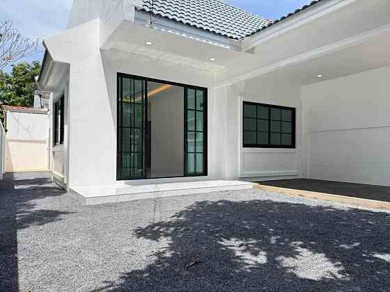 2 Bedroom House for Sale in Dusitburi ภูเก็ต