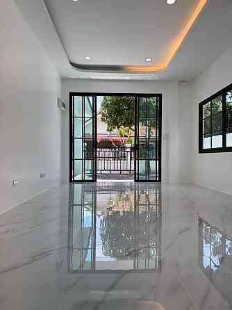 2 Bedroom House for Sale in Dusitburi ภูเก็ต