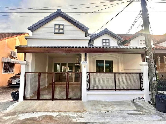 2 Bedroom Townhouse for Sale in Phuket Phuket - photo 1