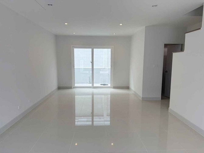 3 Bedroom Townhouse for Sale in Phuket Phuket - photo 7