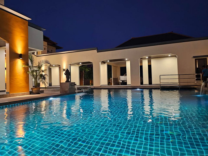 6 Bedroom Pool Villa for Sale Pattaya - photo 2