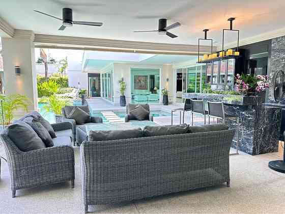 8 Bedroom Pool Villa for Sale Near Bangkok Pattaya